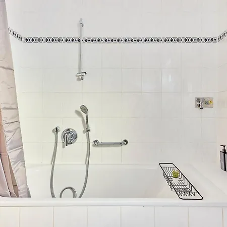 Appartamento Traumferienwohnung Domblick 2 I Altstadtnaehe & Zentral I Balkon An Beiden Schlafzimmern
