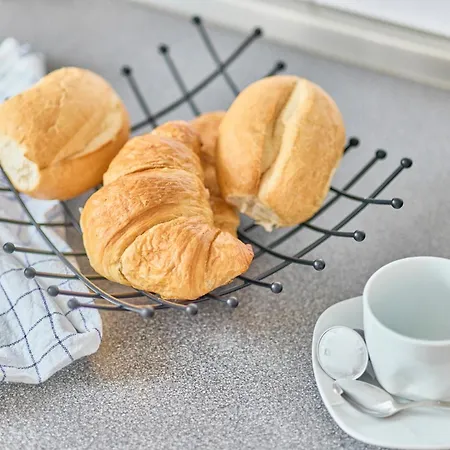 Apartamento Traumferienwohnung Domblick 2 I Altstadtnaehe & Zentral I Balkon An Beiden Schlafzimmern I Vorteil Ab 5 Naechten