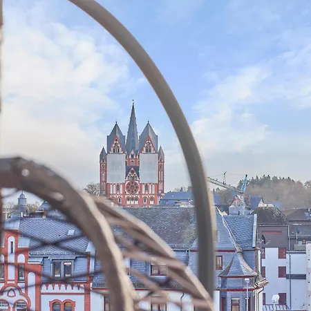 Traumferienwohnung Domblick 2 I Altstadtnaehe & Zentral I Balkon An Beiden Schlafzimmern I Vorteil Ab 5 Naechten * Limburg an der Lahn